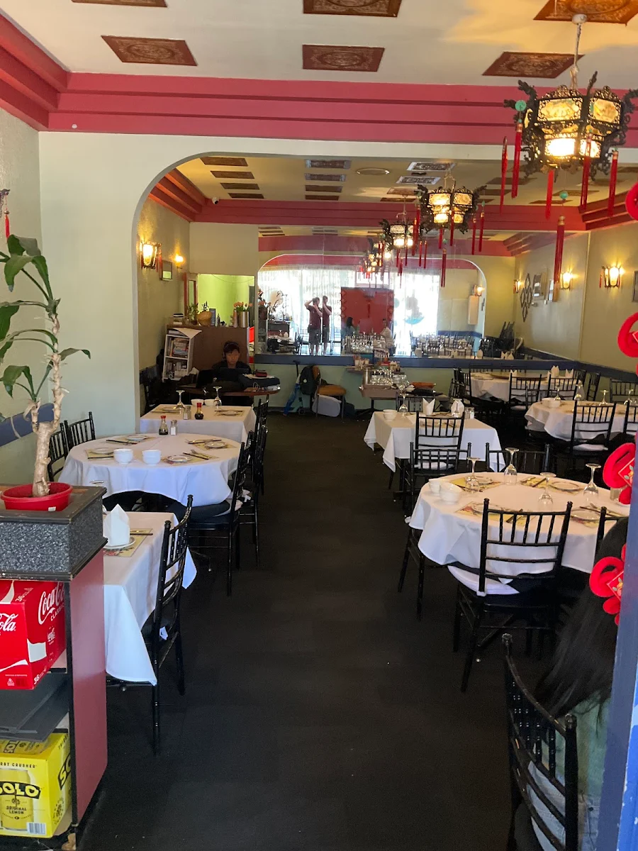 Vibe, Pearl Garden Restaurant