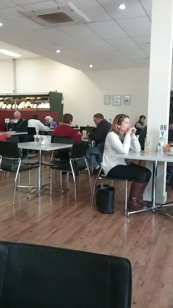 Vibe, South Wagga Bakery