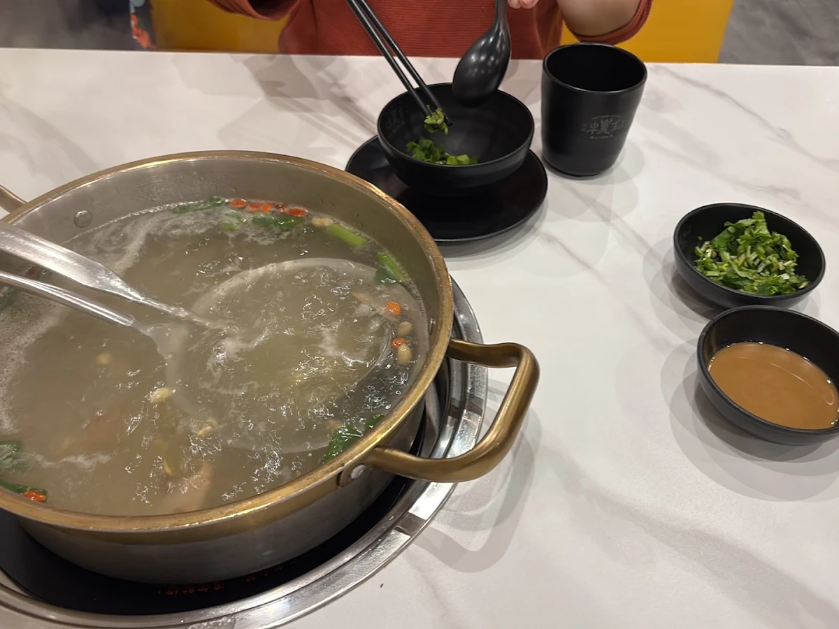 Food & drink, Beef Master Hot Pot Restaurant 牛魔王潮汕牛肉火锅 Eastwood