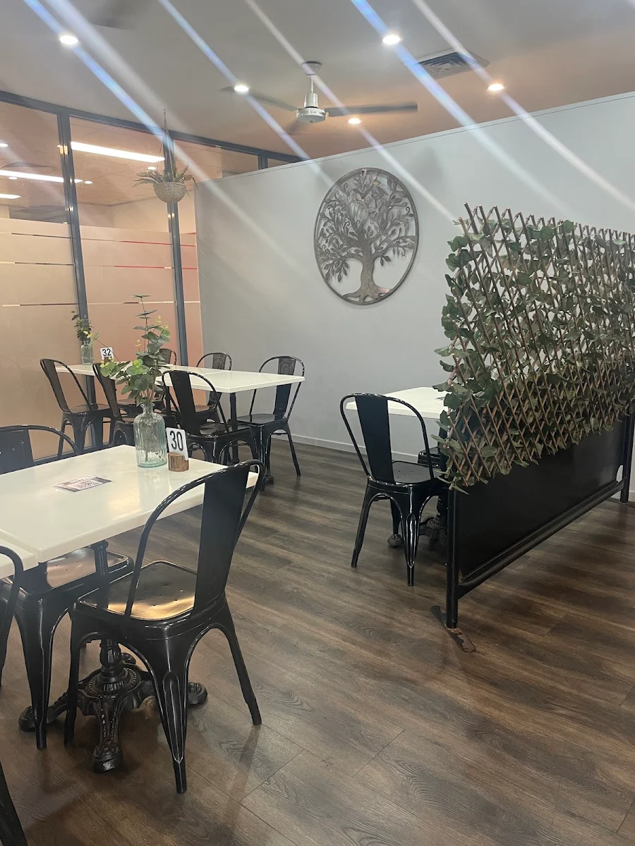 Vibe, Tree Branch Cafe narellan