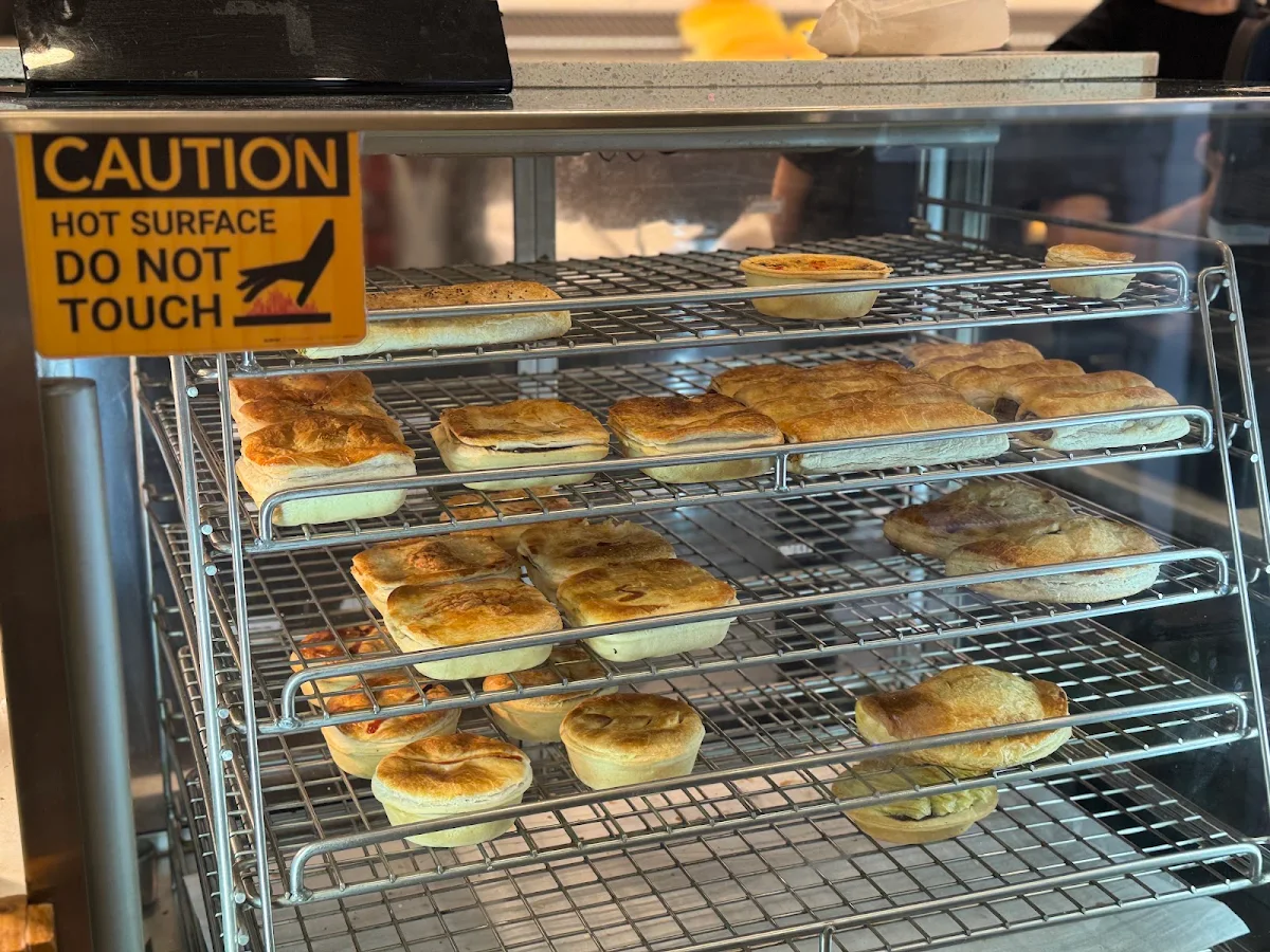 Vibe, Red Poppy Bakery