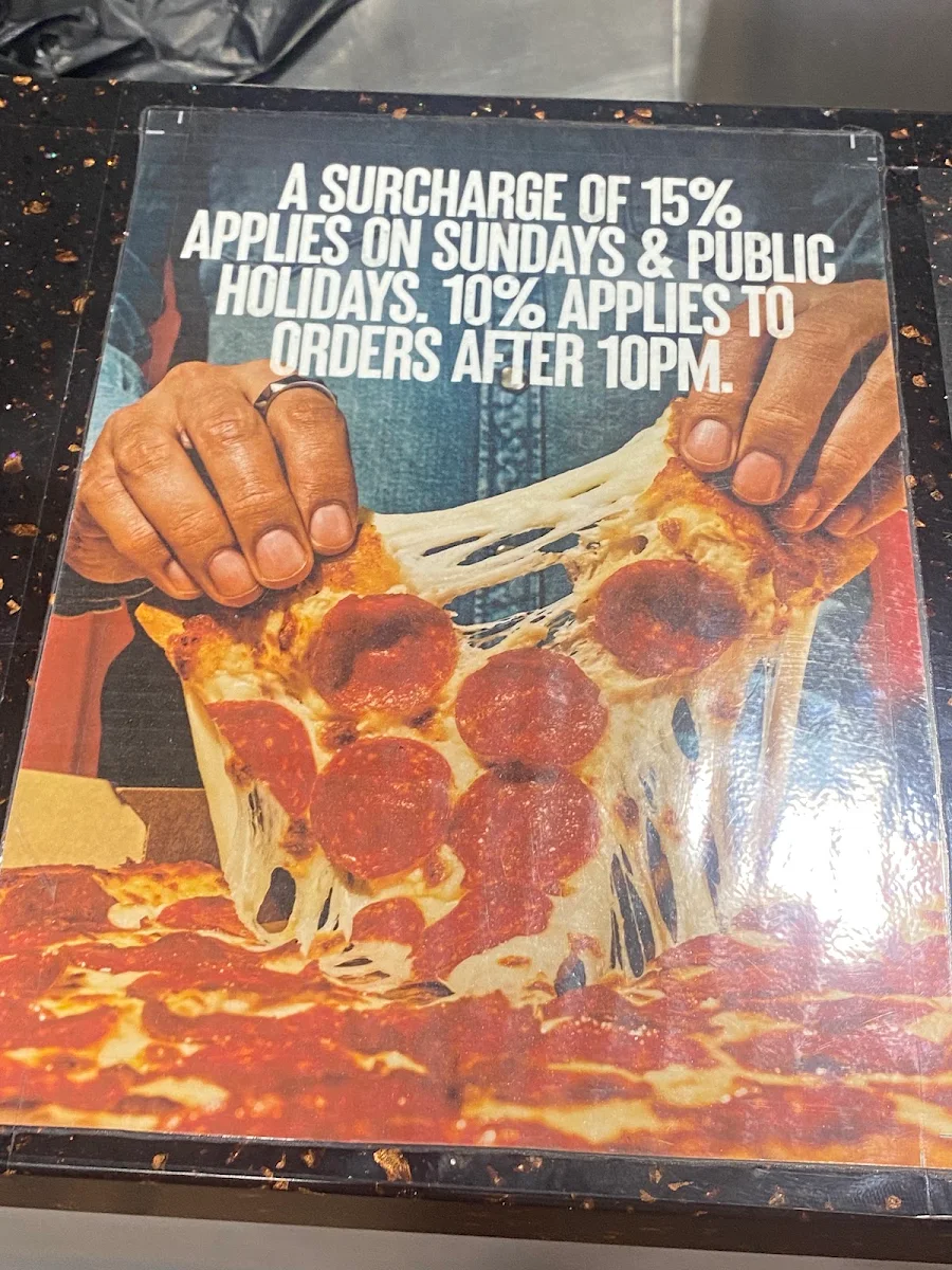 Menu, Pizza Hut Noosaville