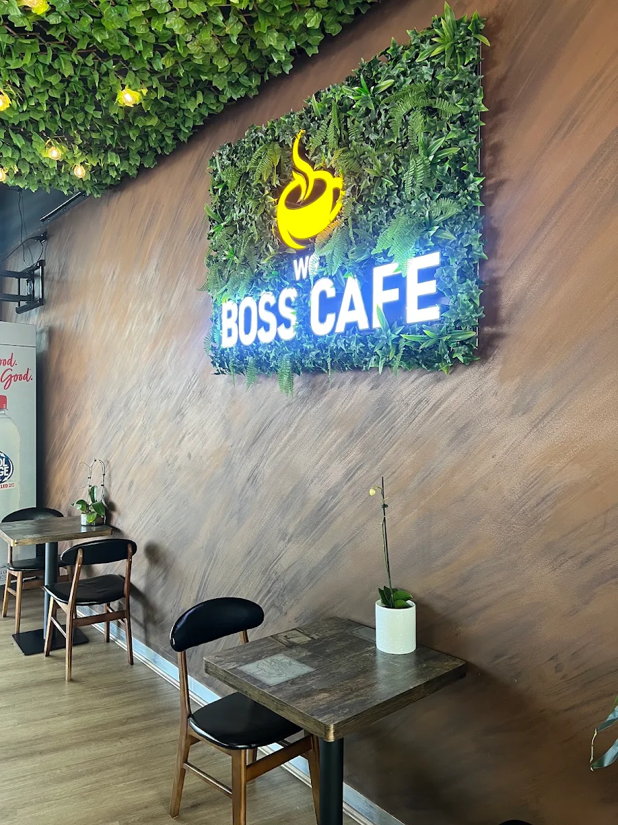 Vibe, Boss Cafe WG shisha