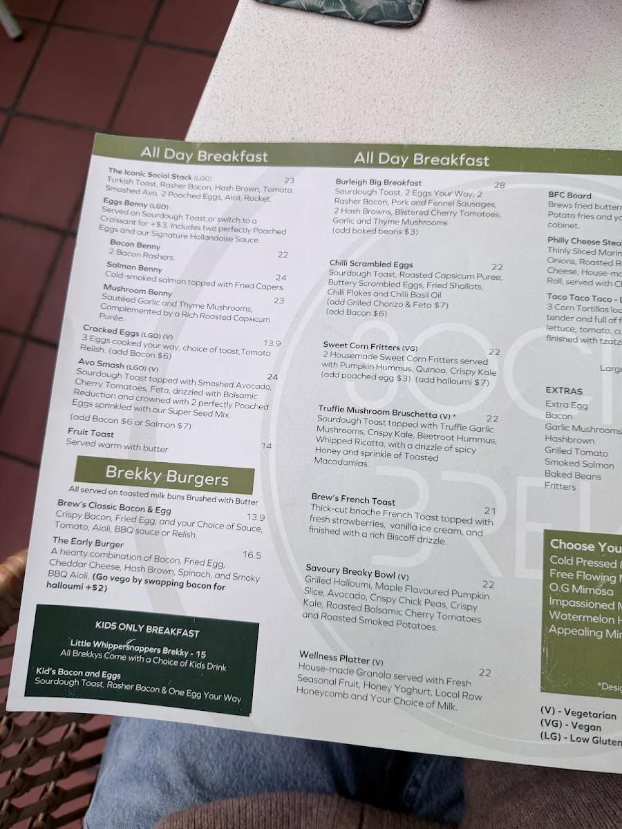 Menu, Social Brew