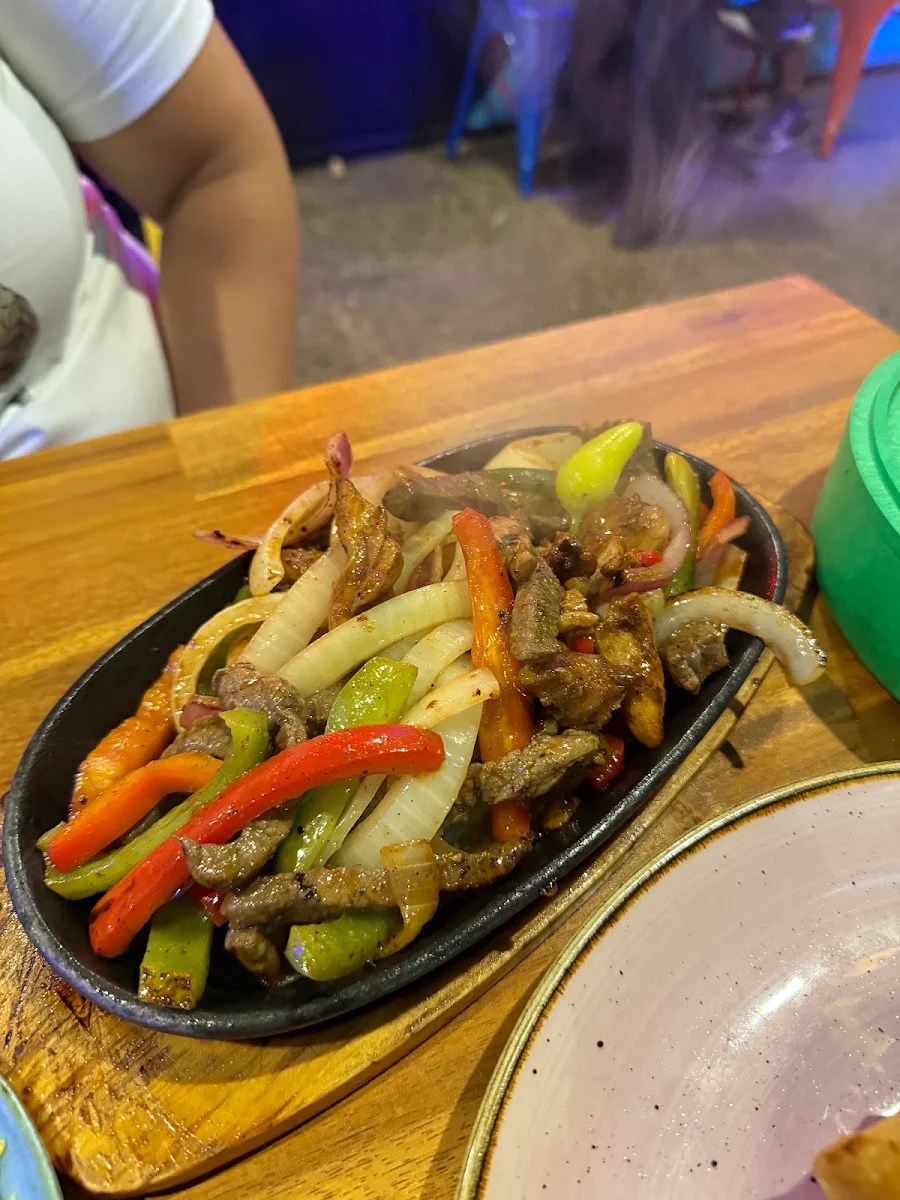 Food & drink, Miia Mexiico Dubbo