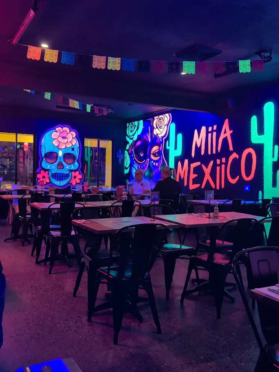Vibe, Miia Mexiico Dubbo