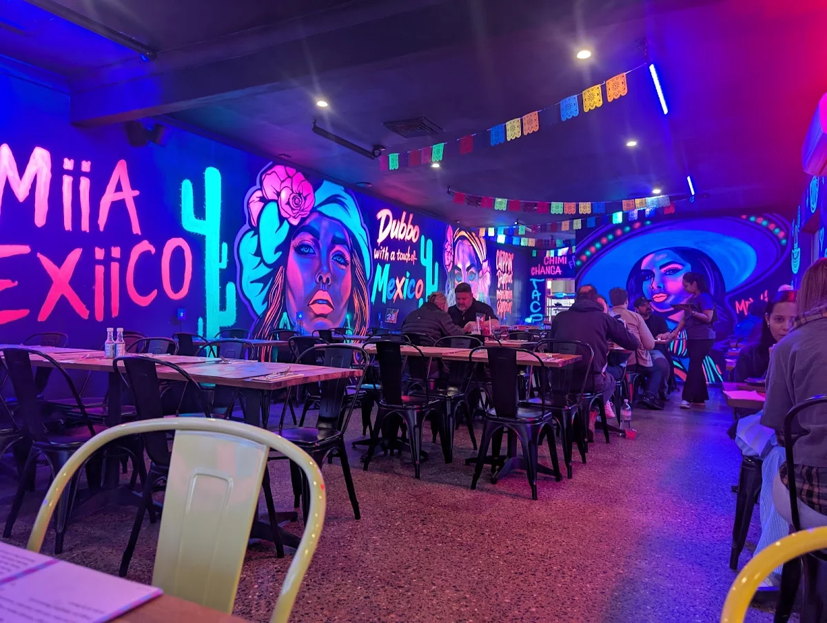 Vibe, Miia Mexiico Dubbo