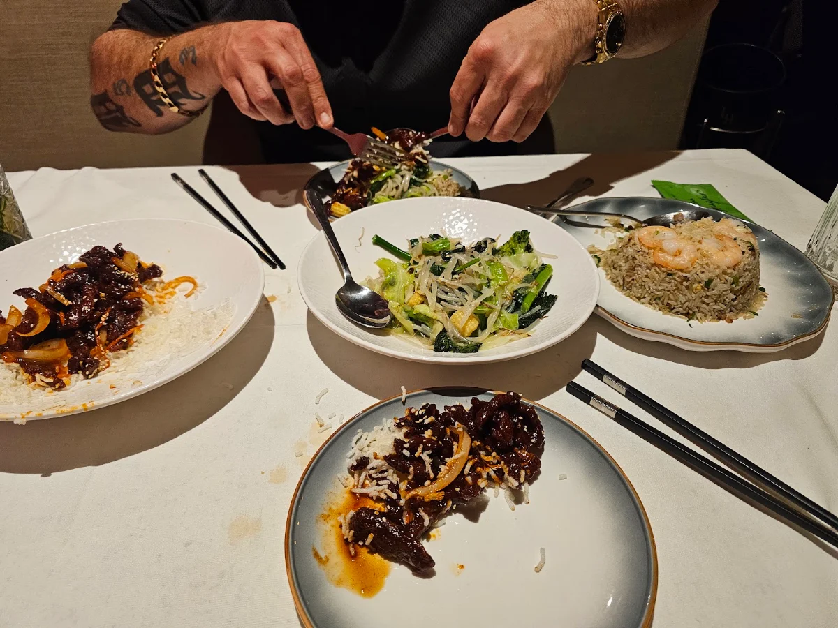 Food & drink, Dragon Cove Chinese Cuisine