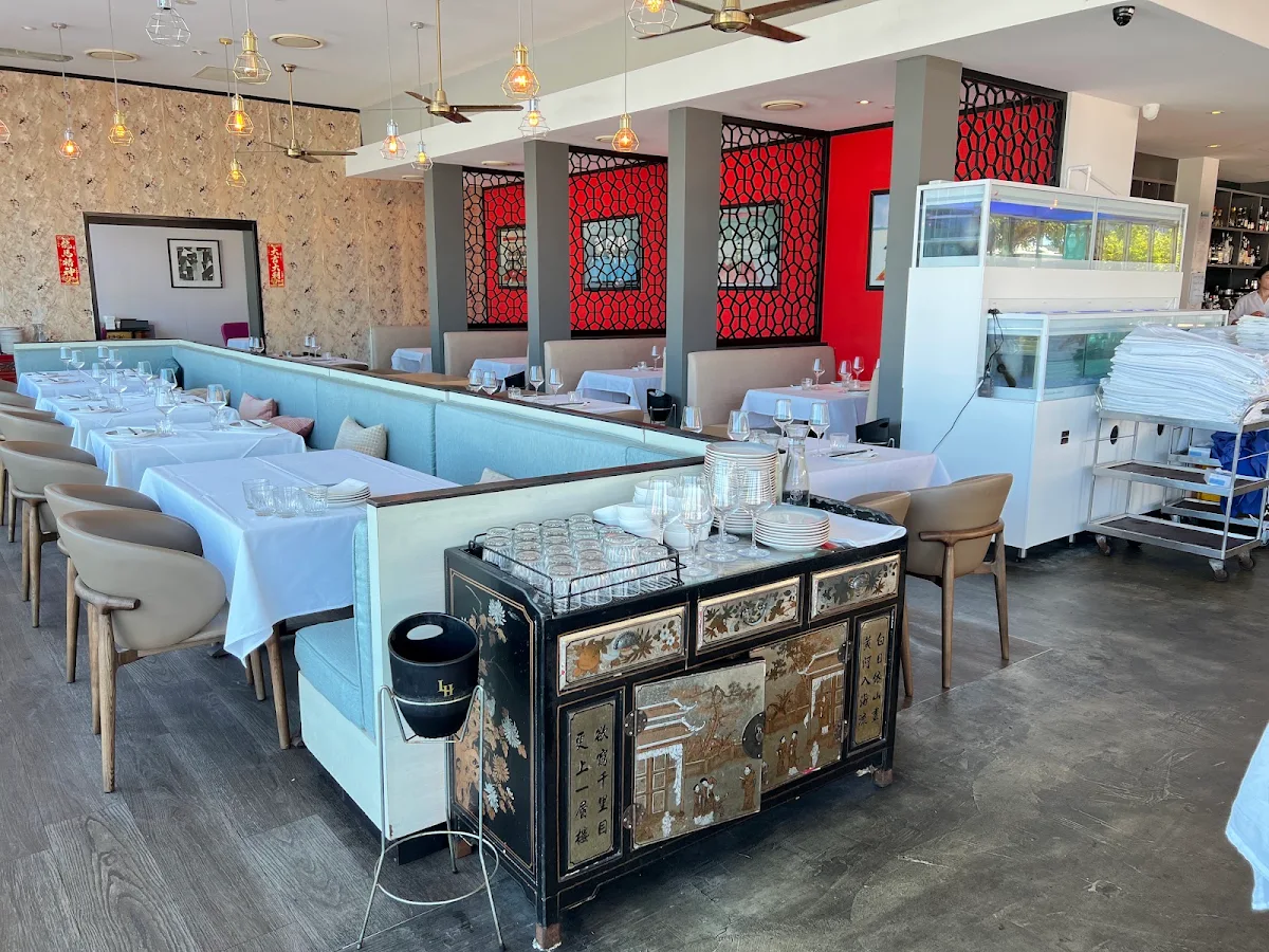 Vibe, Dragon Cove Chinese Cuisine