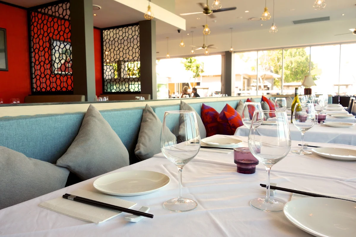Vibe, Dragon Cove Chinese Cuisine