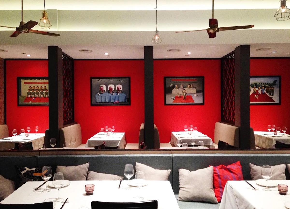 Vibe, Dragon Cove Chinese Cuisine
