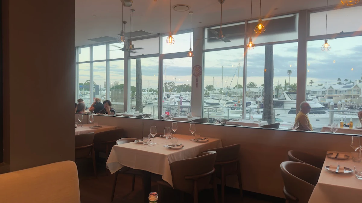 Vibe, Dragon Cove Chinese Cuisine
