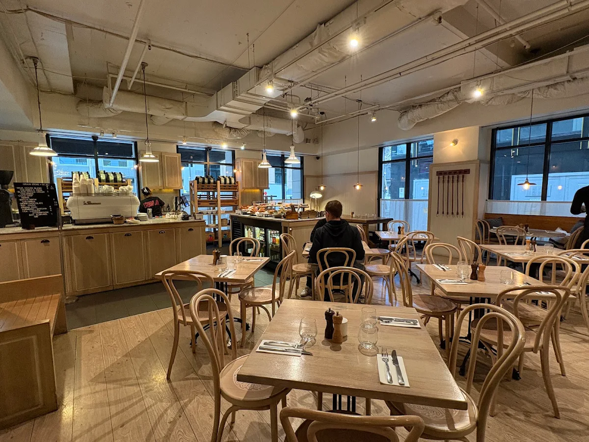 Vibe, Grain Store