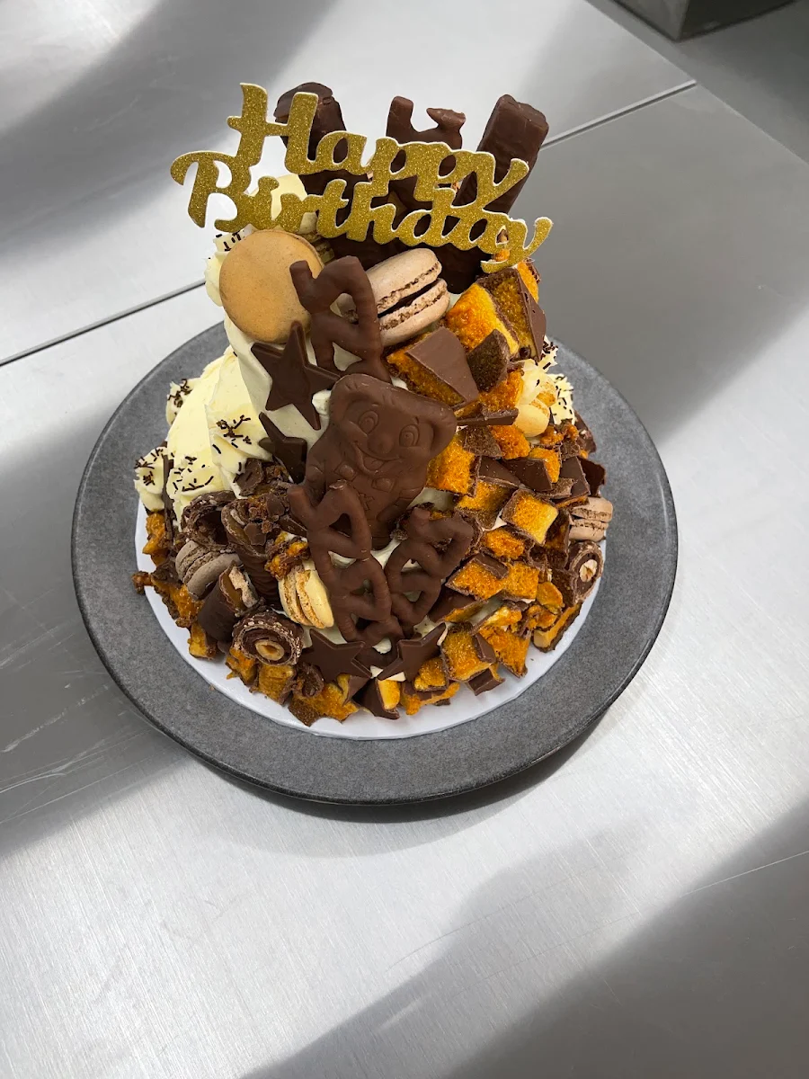 Food & drink, Gourmet Cakes and Platters