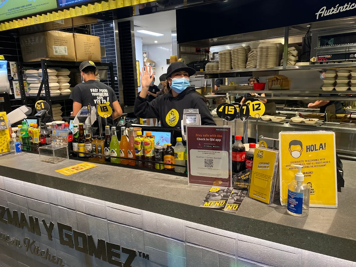 Vibe, Guzman y Gomez - Bundall
