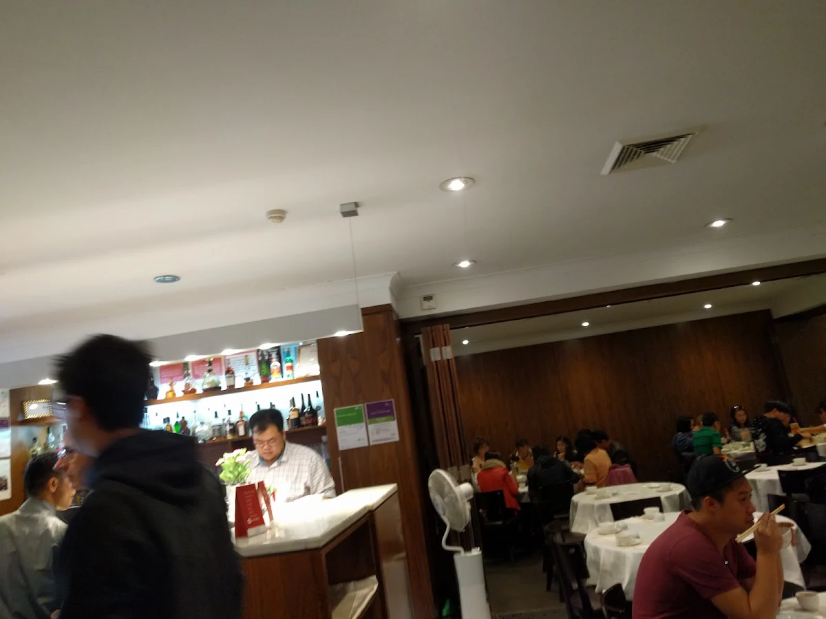 Vibe, Golden Harbour Restaurant