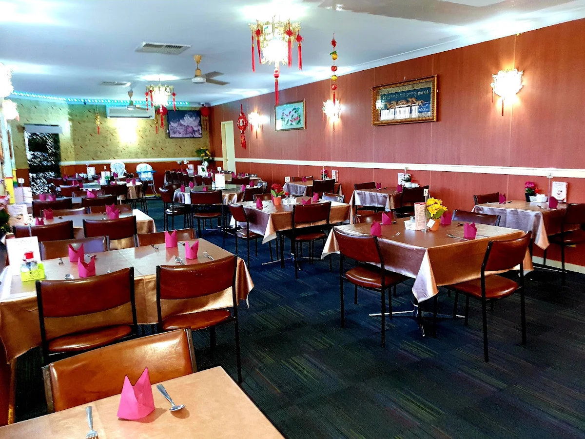 Vibe, Tin Cheung Chinese Restaurant
