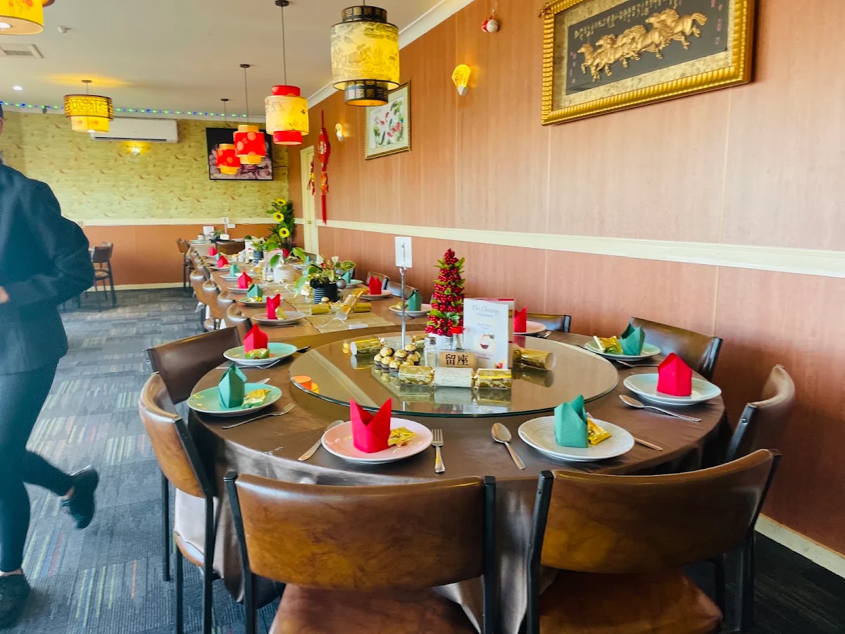 Vibe, Tin Cheung Chinese Restaurant