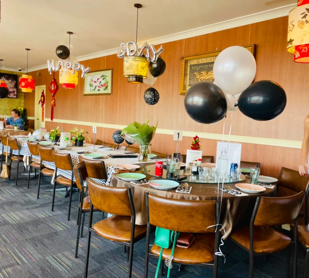 Vibe, Tin Cheung Chinese Restaurant