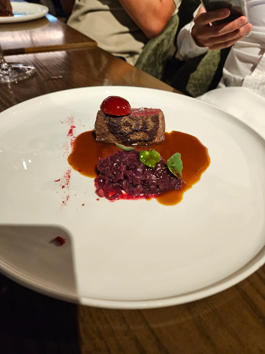 Food & drink, NEL Restaurant