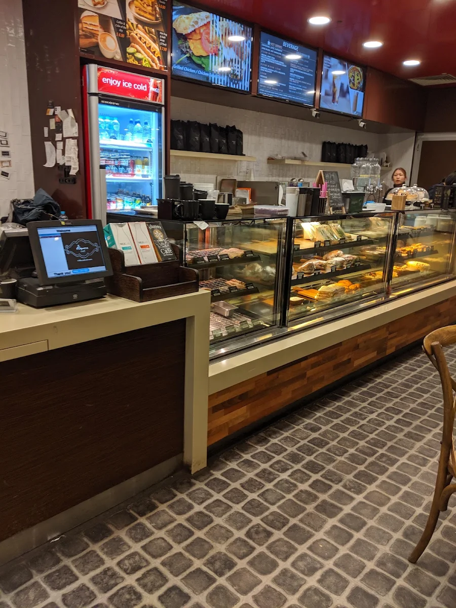 Vibe, Square Cafe Mawson Lakes