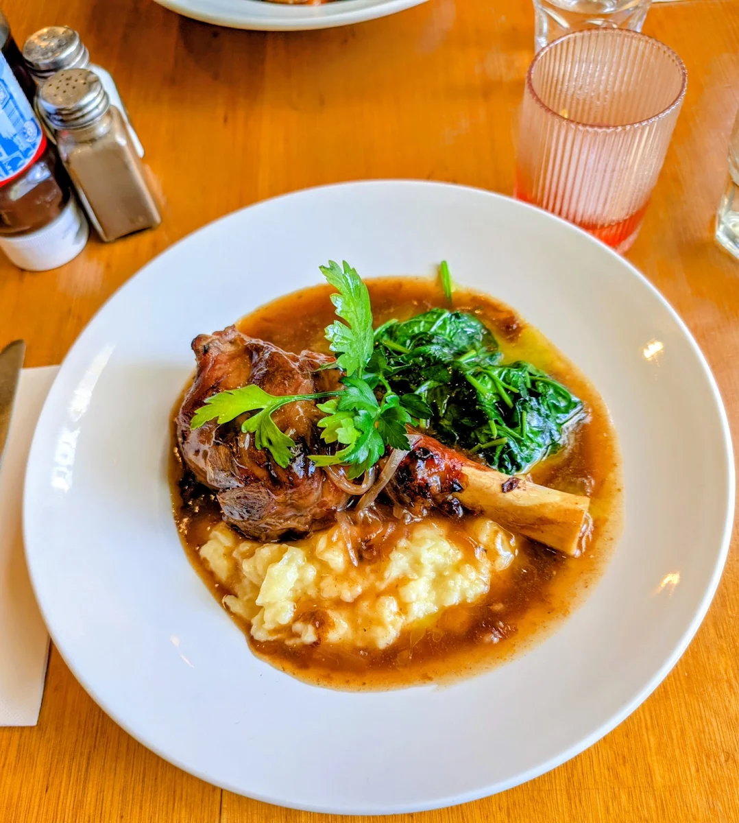 Food & drink, Pig & Whistle Tavern