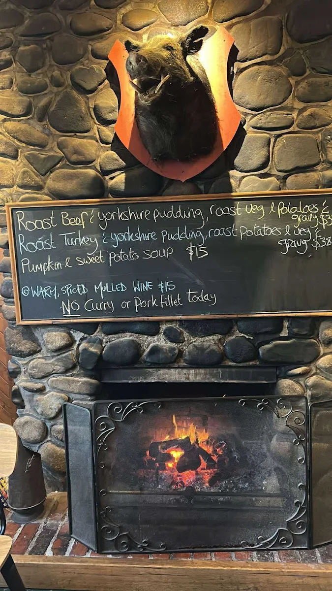 Menu, Pig & Whistle Tavern