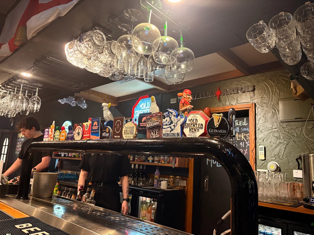 Vibe, Pig & Whistle Tavern