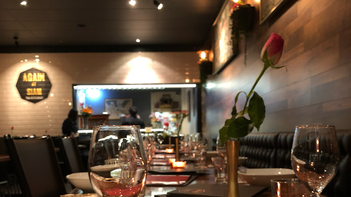 Vibe, Again at Siam Thai Restaurant