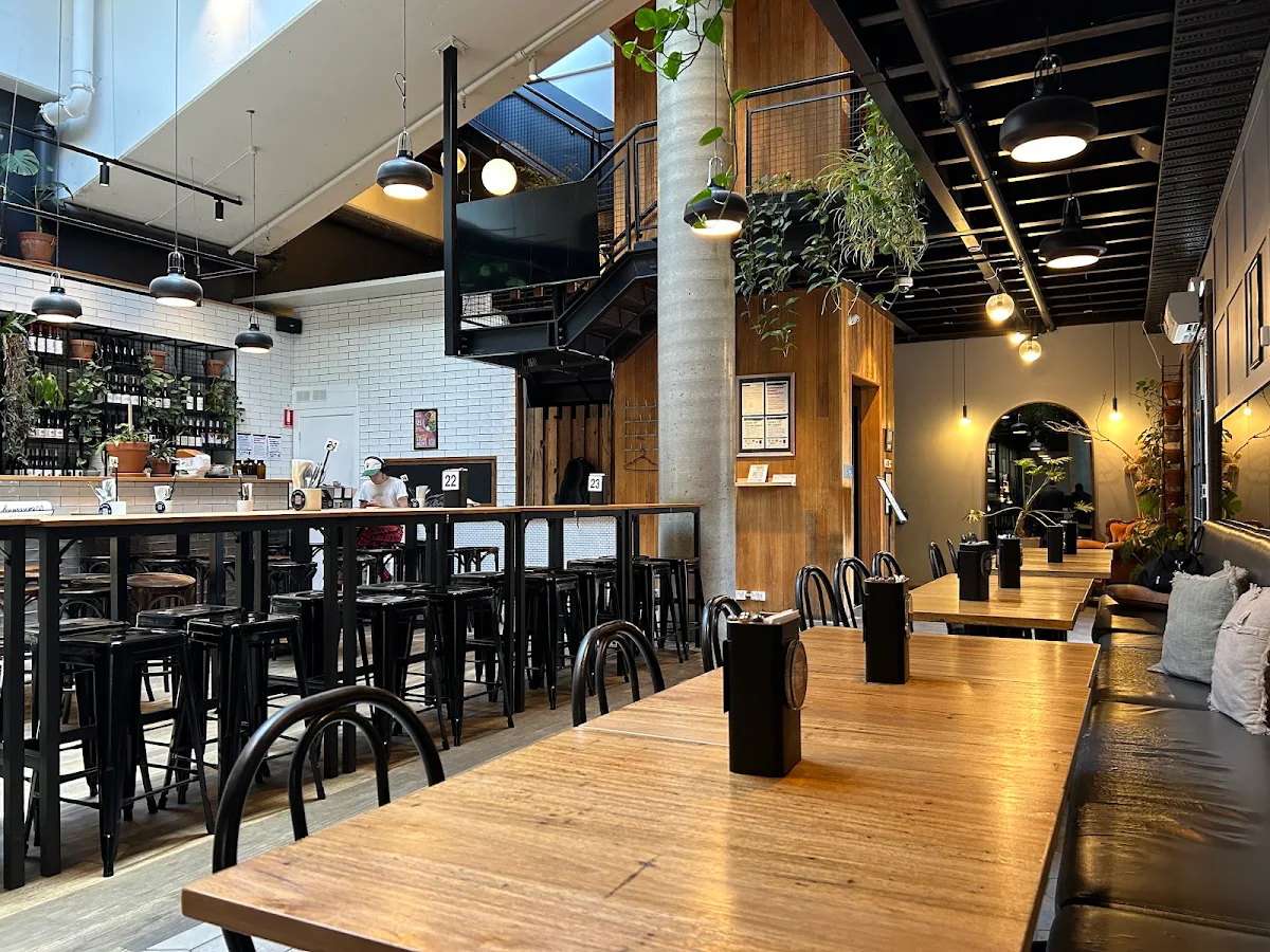 Vibe, The Suburban Rooftop & Dining