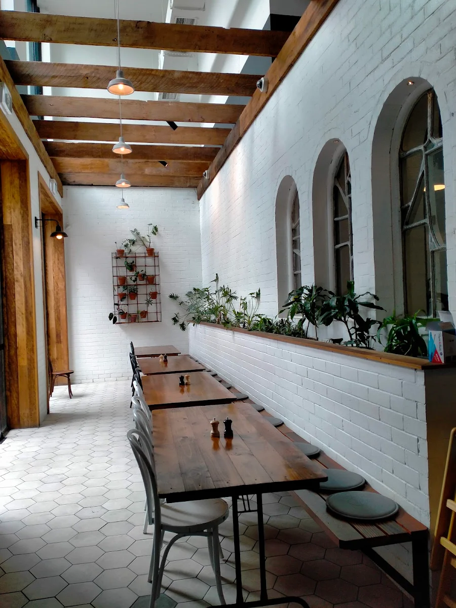Vibe, The Suburban Rooftop & Dining