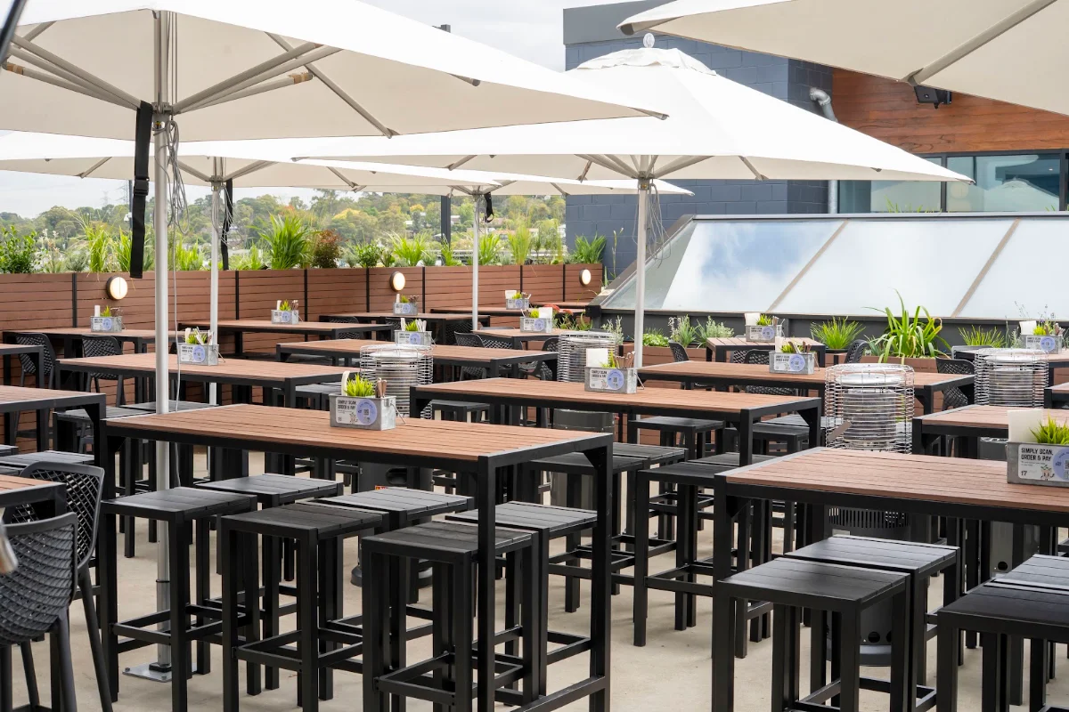 Vibe, The Suburban Rooftop & Dining