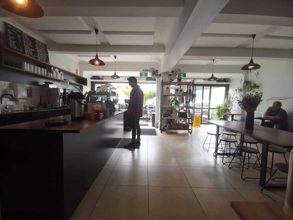 Vibe, Double Tap Coffee