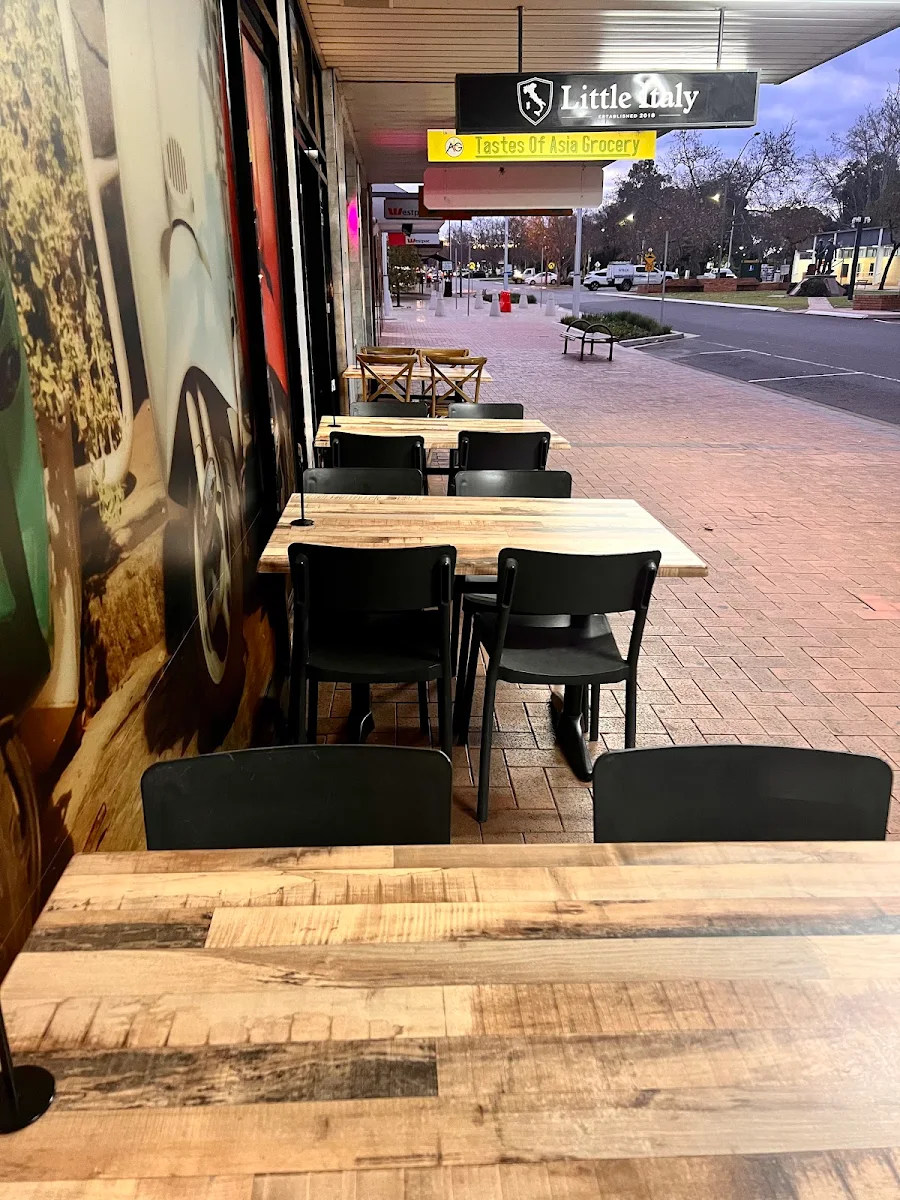 Vibe, Little Italy Griffith