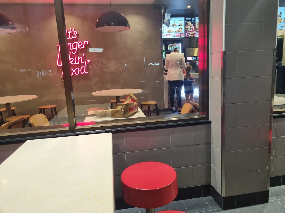 Vibe, KFC Greenslopes