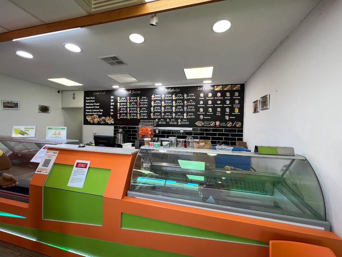 Vibe, Fresh Point Juice Bar and Restaurant