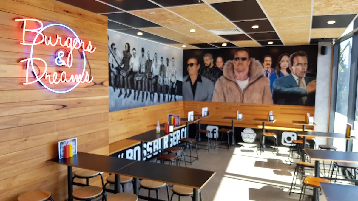 Vibe, Boss Burger Co.