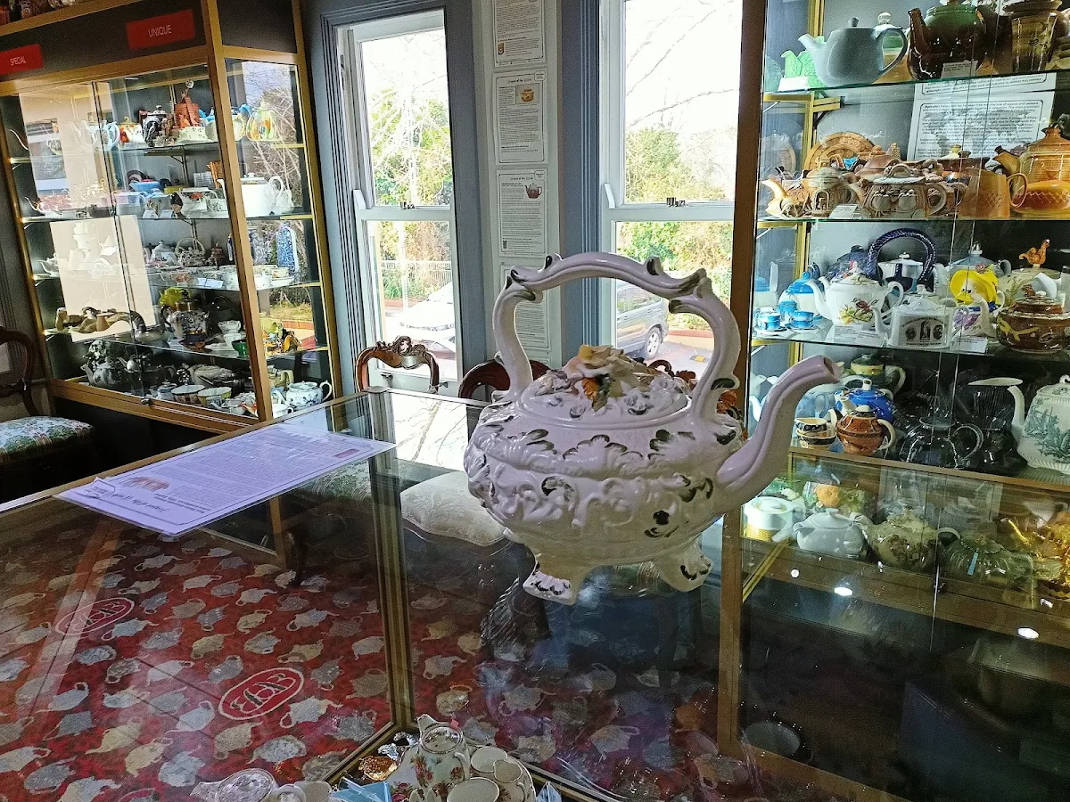 Vibe, Bygone Beautys Treasured Teapot Museum & Tearooms