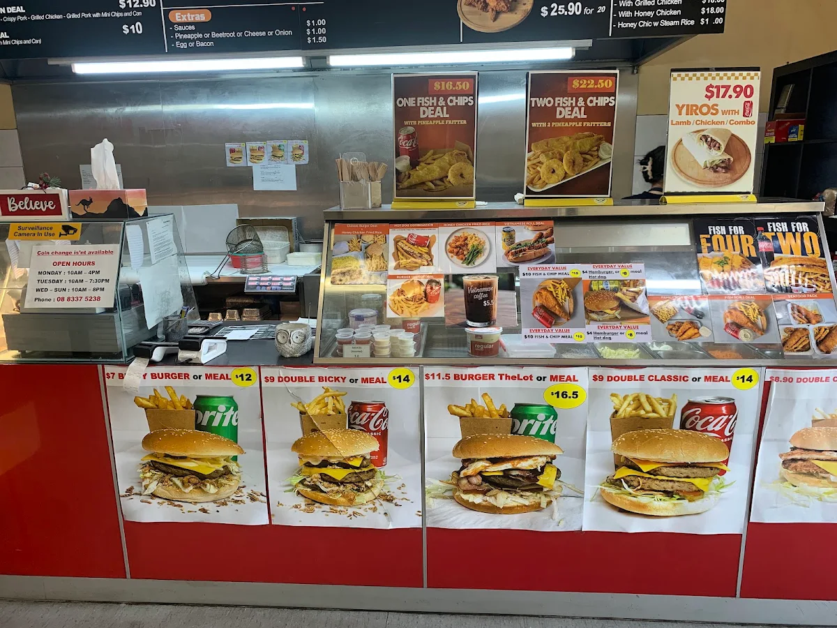 Vibe, HQ Rolls & Chips