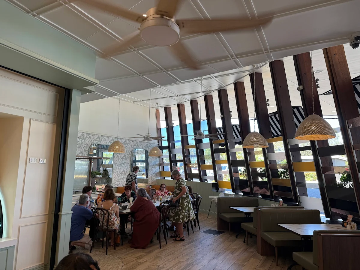 Vibe, Shingle Inn Gladstone