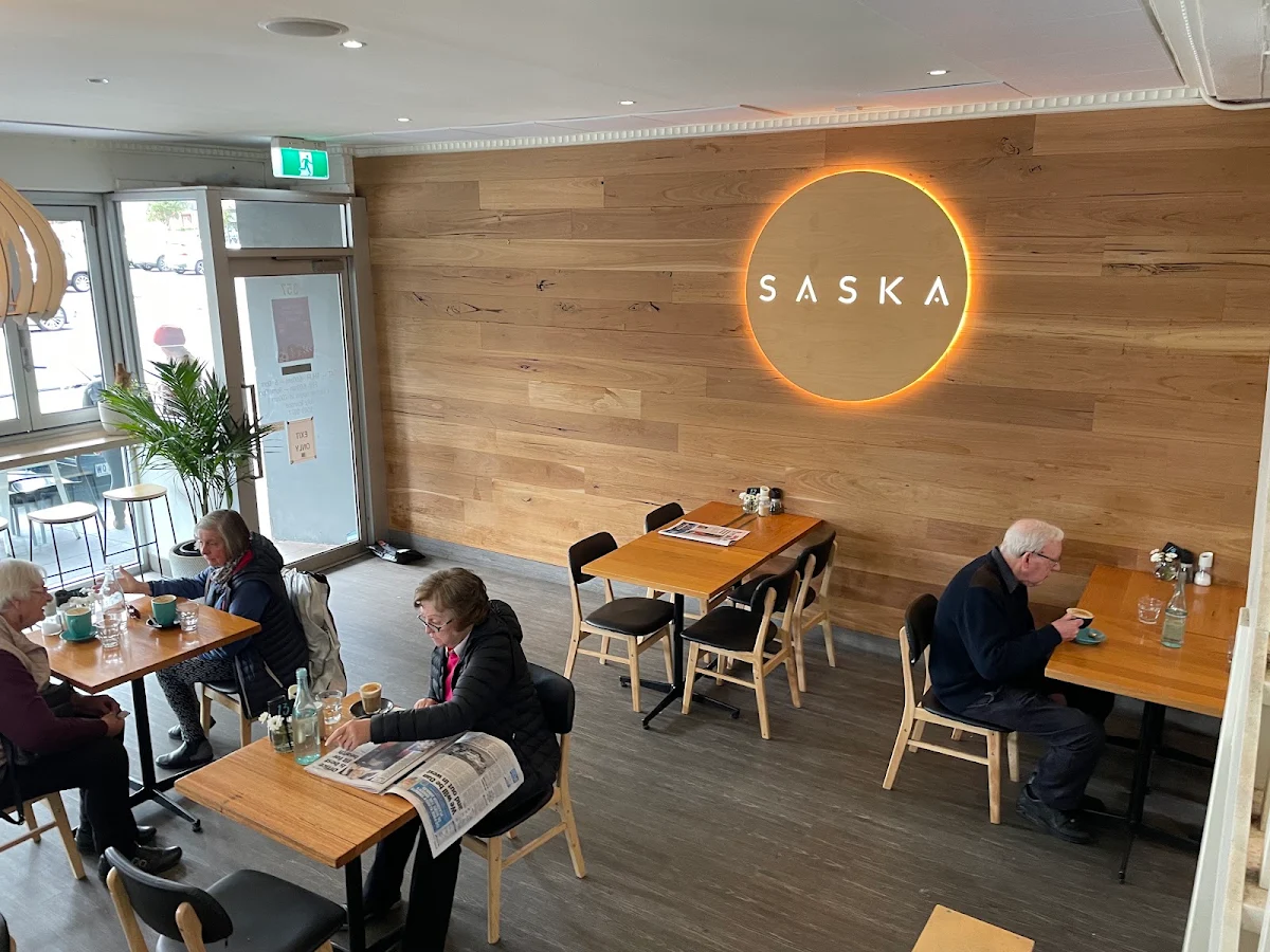 Saska cover