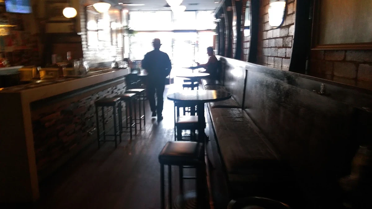 Vibe, The Merri Creek Tavern