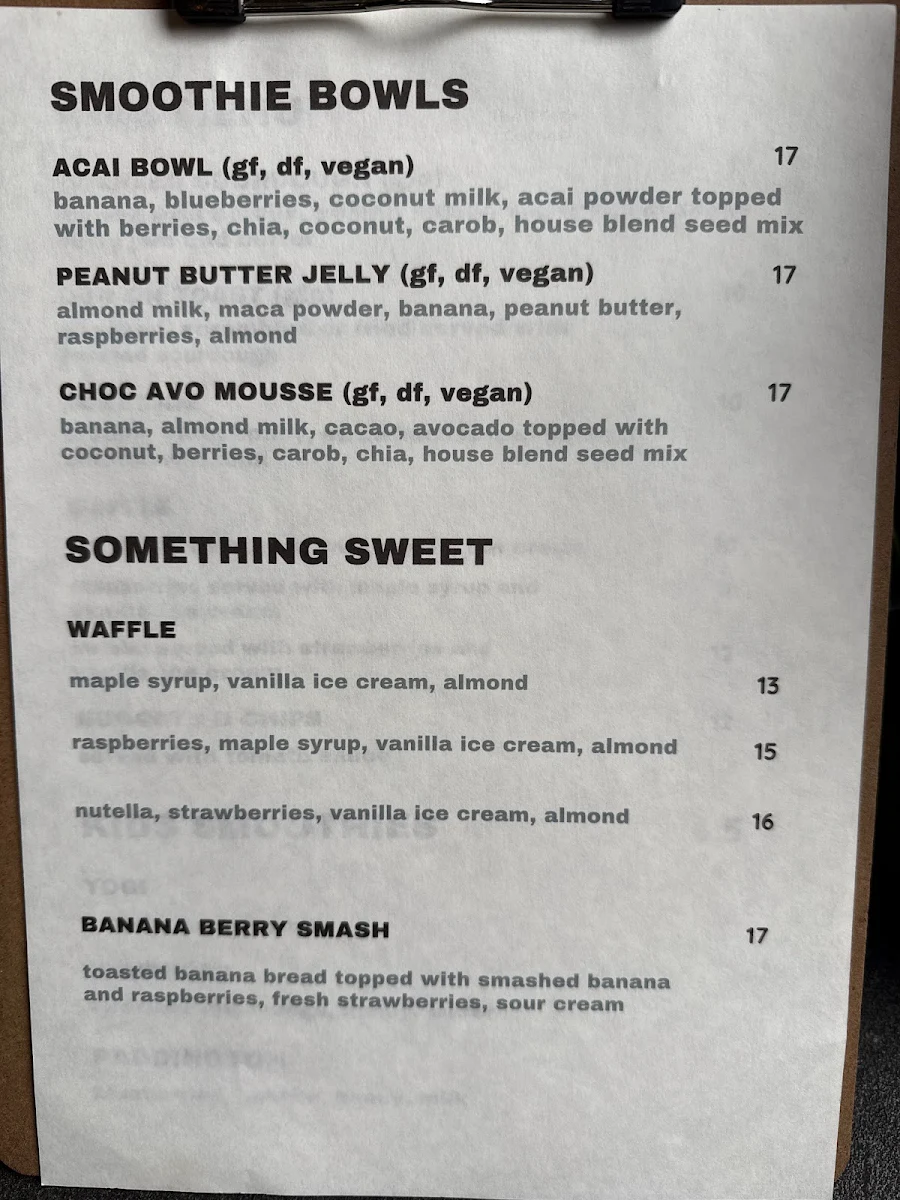 Menu, M&B Cafe & Smoothie Bar