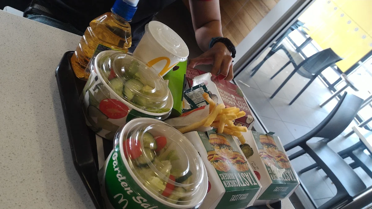 Food & drink, McDonald's Geraldton Homemaker Centre
