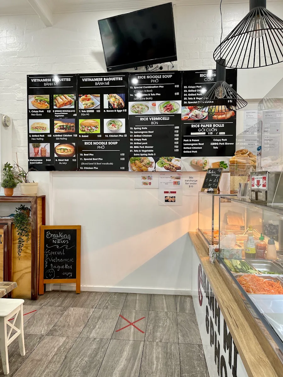 Vibe, Banh Mi & Pho