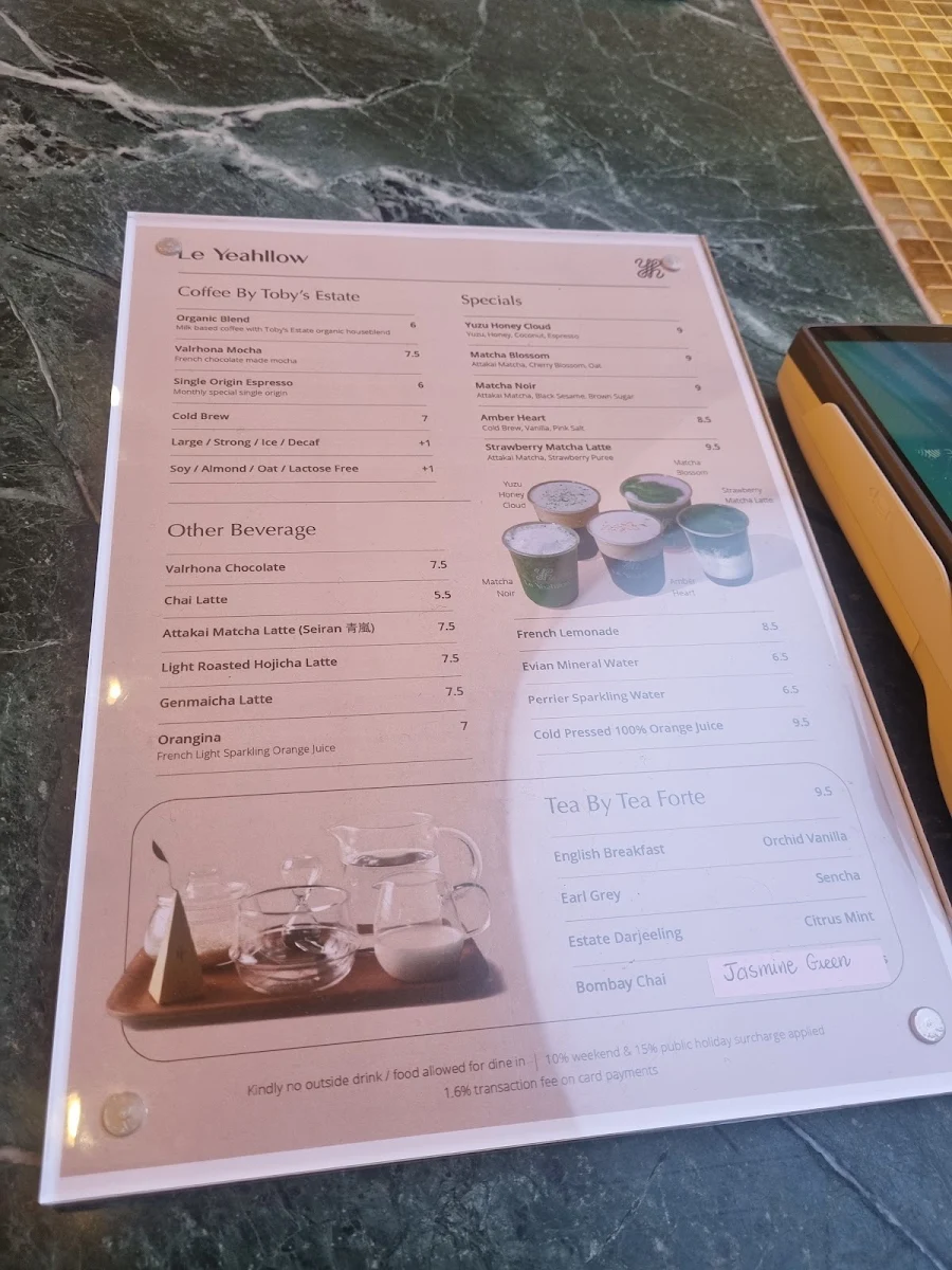 Menu, Le Yeahllow - Cake Shop Little Collins St