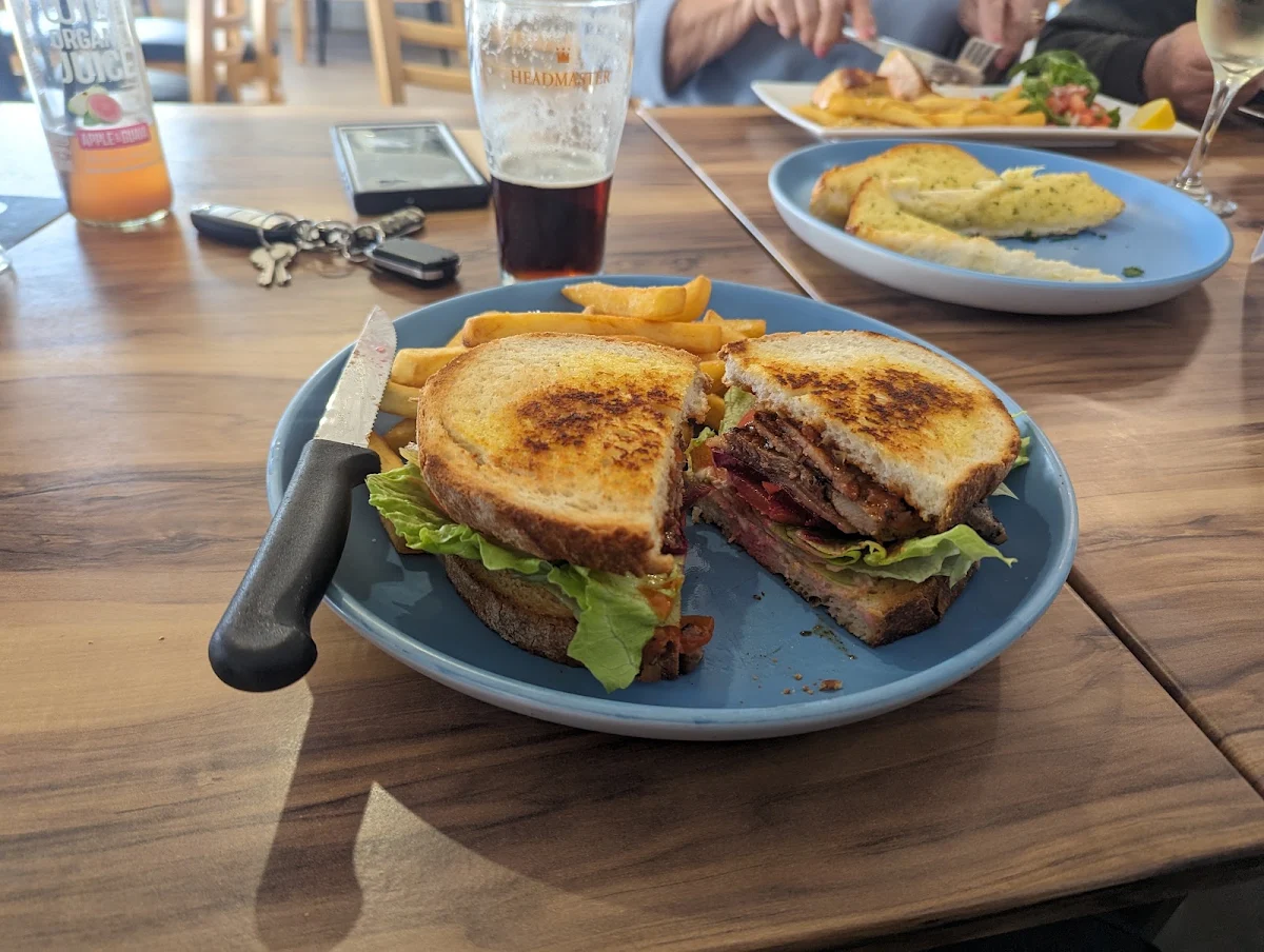 Food & drink, Bunker Bar