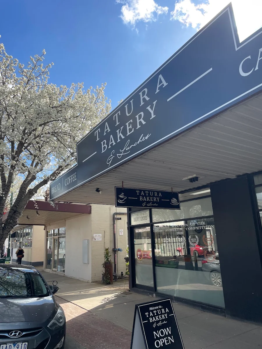 Menu, Tatura Bakery & Lunches