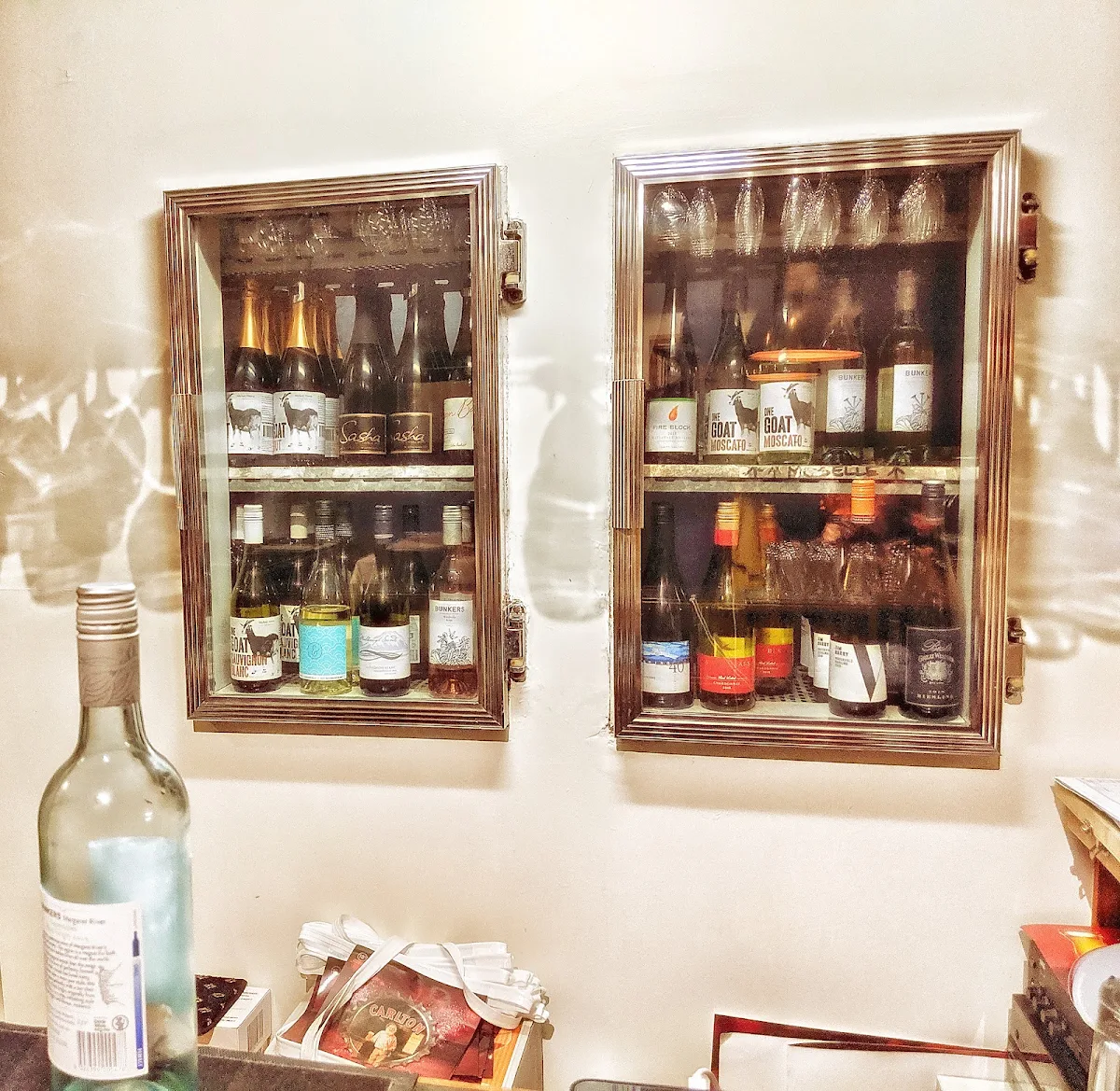 Vibe, The Grapes Hotel