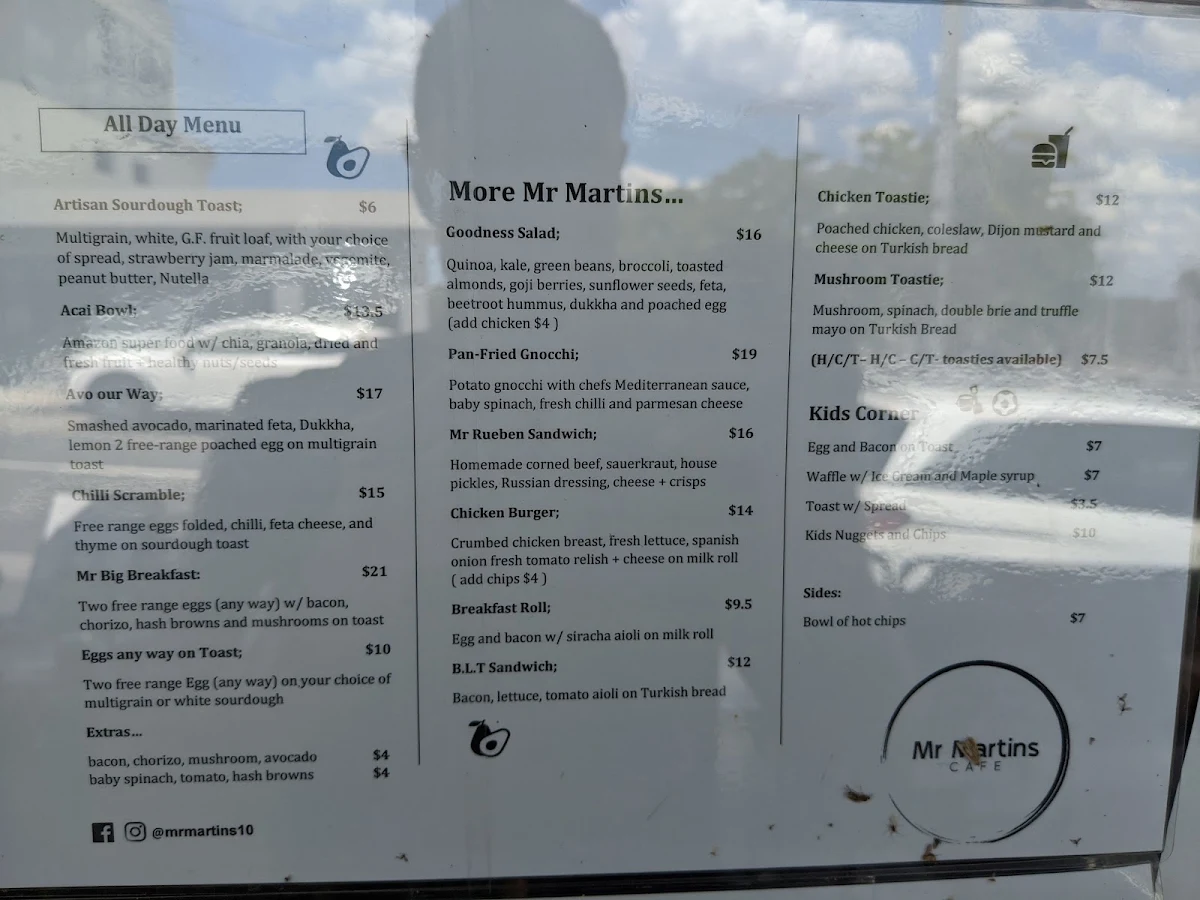 Menu, Mr Martins